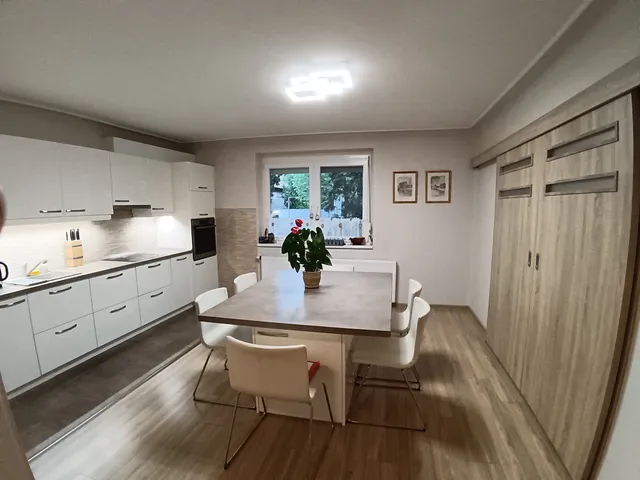 Eladó lakás Szolnok, Belváros 68 nm