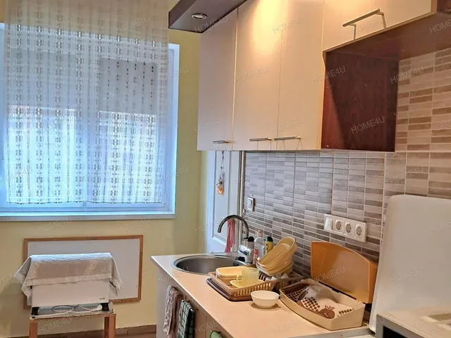 Eladó lakás Szolnok, Belváros 39 nm