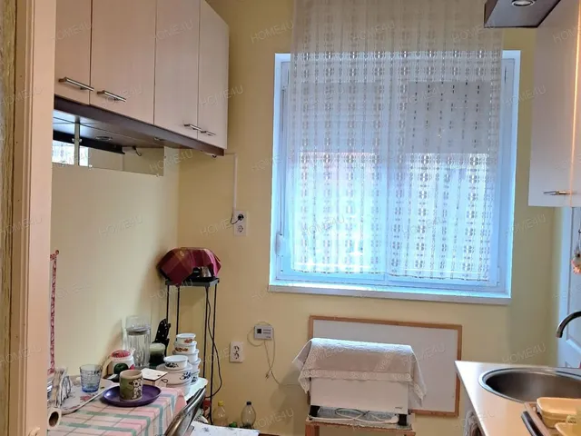 Eladó lakás Szolnok, Belváros 39 nm