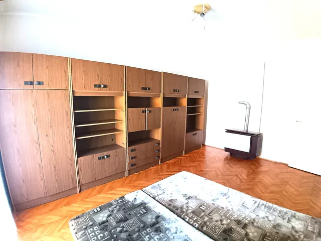 Eladó lakás Szolnok, Belváros 52 nm