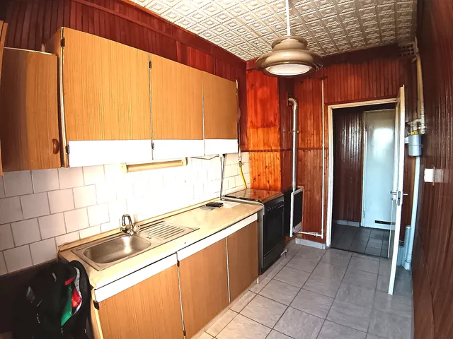Eladó lakás Szolnok 56 nm