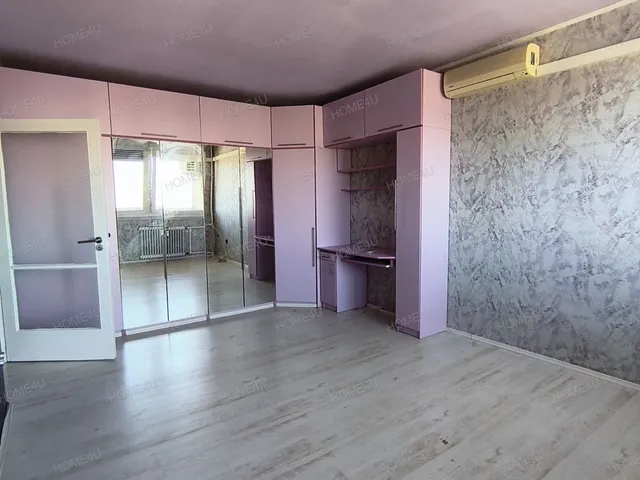 Eladó lakás Szolnok, Széchenyi-lakótelep 51 nm