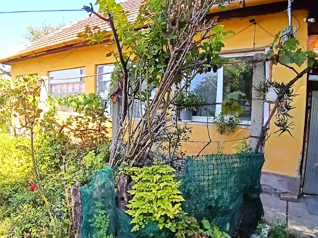 Eladó ház Abony 68 nm