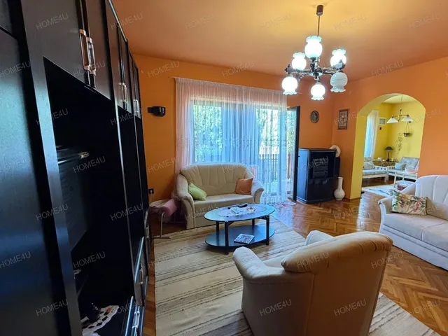 Eladó ház Szolnok, Szandaszőlős 126 nm