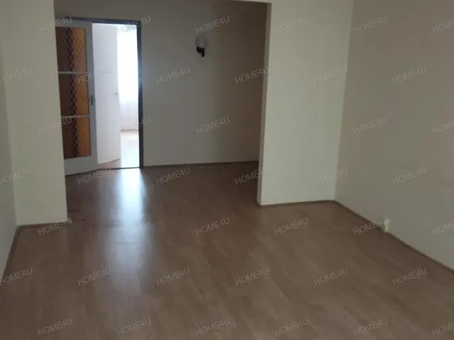 Eladó lakás Győr, Adyváros 53 nm