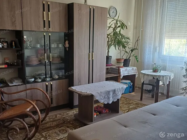 Eladó lakás Szolnok 43 nm