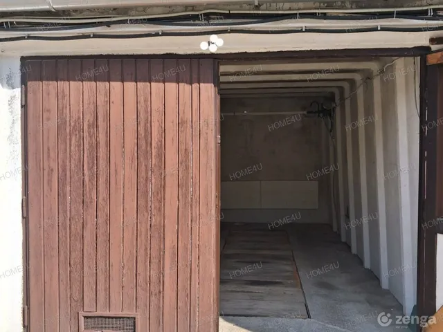 Eladó garázs Szolnok, Széchenyi-lakótelep 16 nm