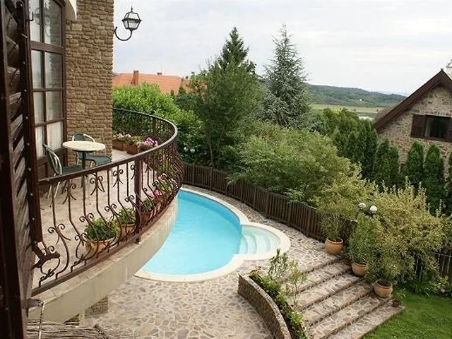 Eladó ház Tihany 450 nm