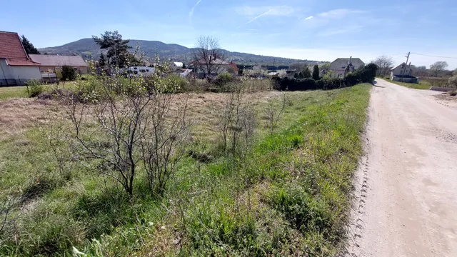 Eladó telek Esztergom 1297 nm