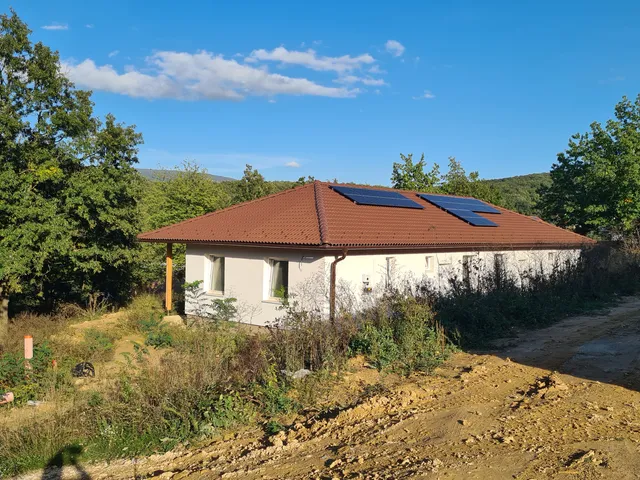 Eladó ház Pilisjászfalu, Somlyó völgyi lakópark 51 nm