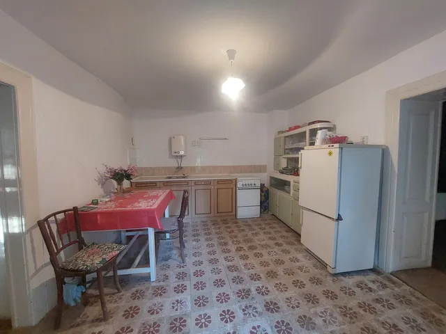 Eladó ház Pilismarót 71 nm
