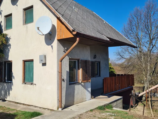 Eladó ház Dorog, Akna, VI.akna 60 nm