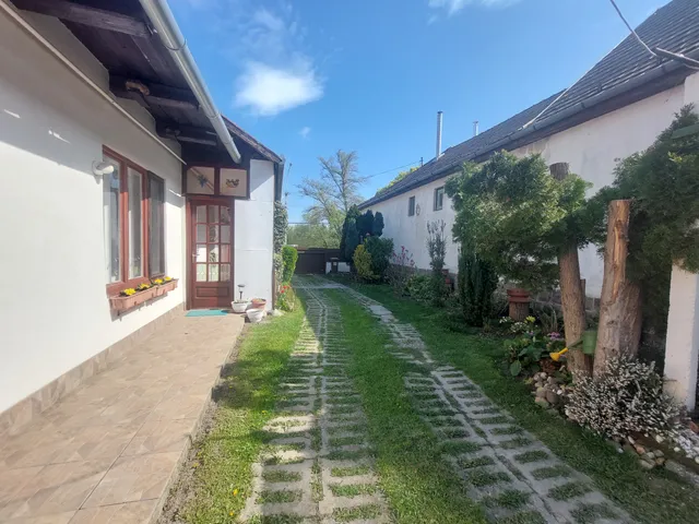 Eladó ház Dunabogdány, Kossuth Lajos 112 nm