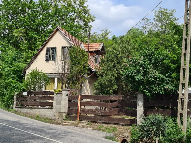Eladó ház Csolnok 96 nm