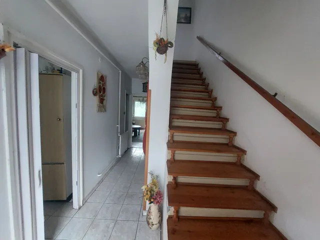 Eladó ház Esztergom, Szentkirályi u. 58/3 75 nm