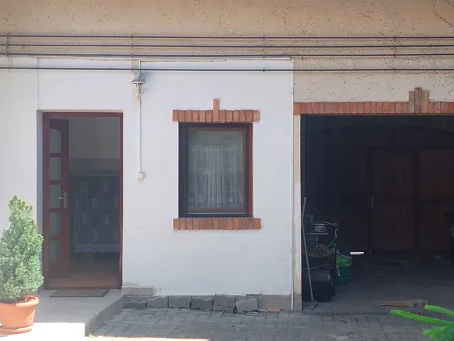 Eladó lakás Esztergom 42 nm