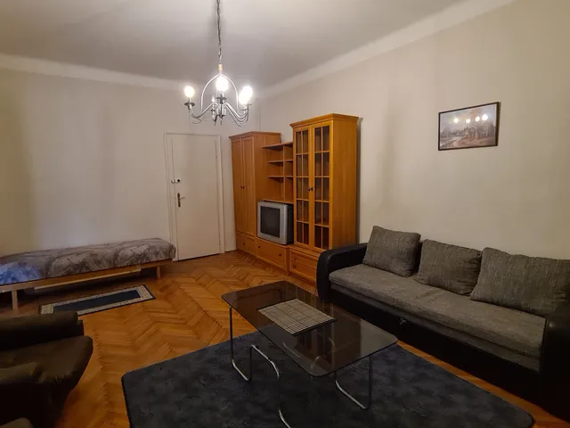 Kiadó lakás Esztergom 60 nm