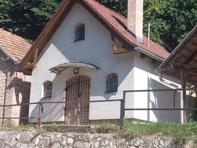 Eladó üdülő és hétvégi ház Csolnok 24 nm