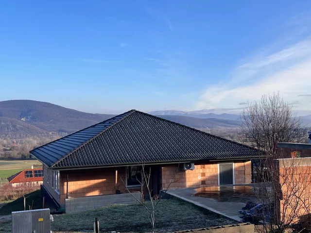 Eladó ház Esztergom, Urkuta 120 nm