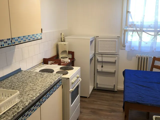 Eladó lakás Esztergom, Béke tér 22 36 nm