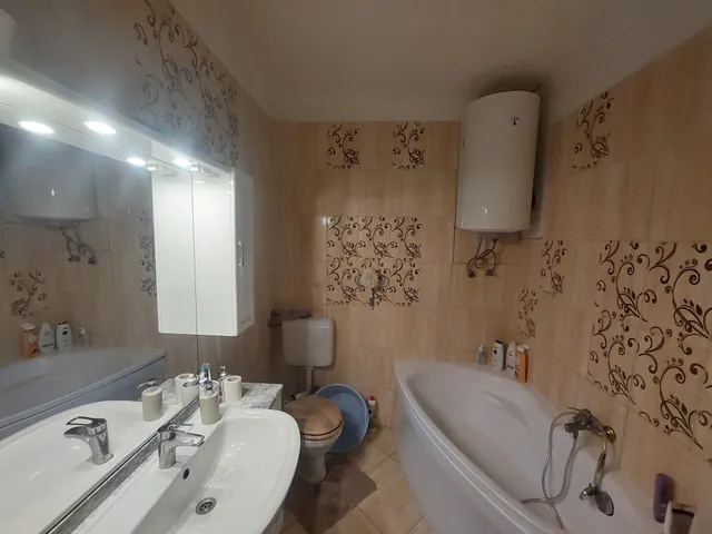 Eladó ház Esztergom 62 nm