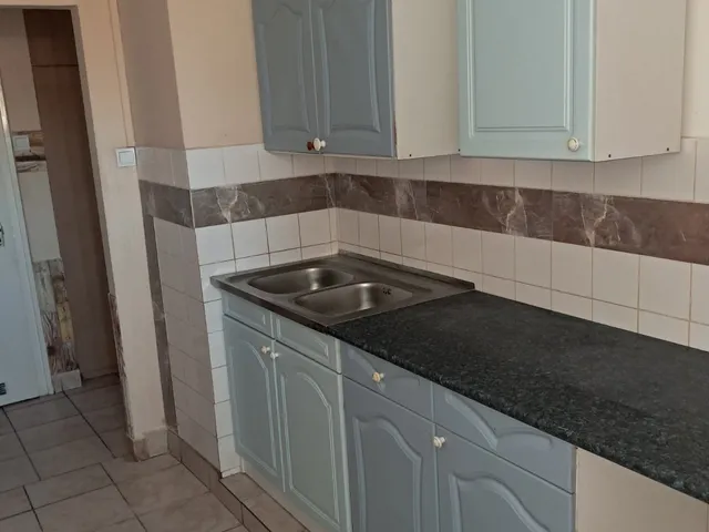 Eladó lakás Dorog, Falu 55 nm