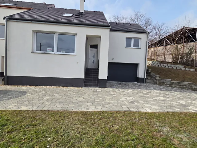 Eladó ház Dorog, Falu 118 nm