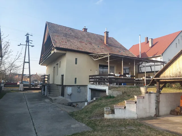 Eladó ház Tokod 155 nm