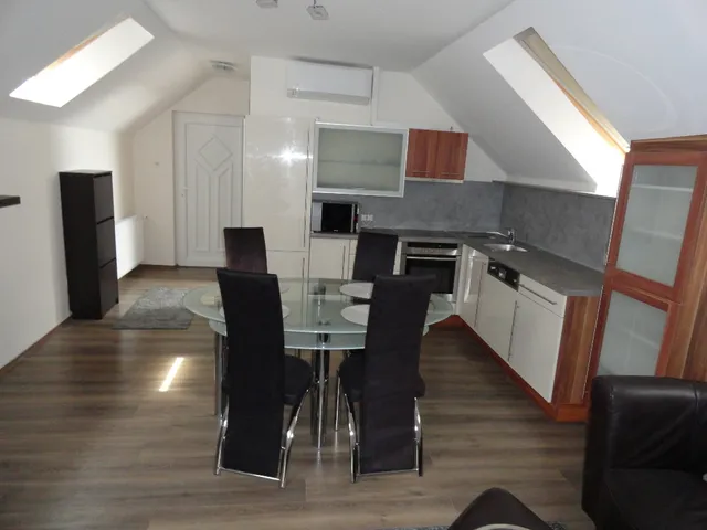 Kiadó lakás Esztergom 60 nm