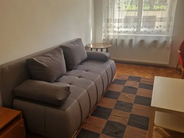 Kiadó lakás Esztergom, Aranyhegy 34 nm