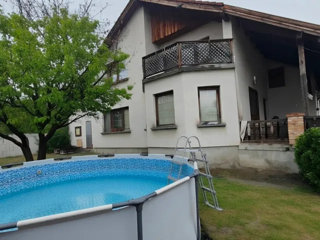 Eladó ház Tát 227 nm