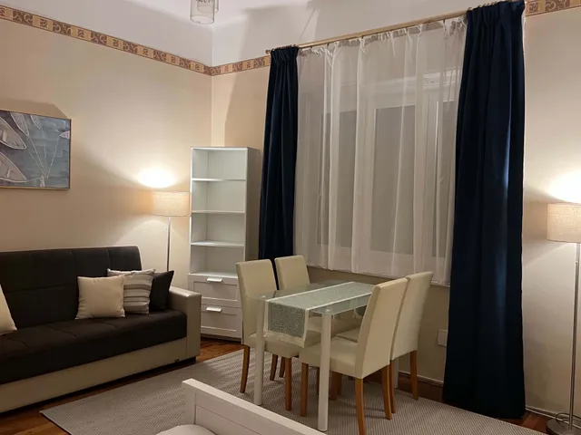 Kiadó lakás Esztergom, Belváros, Kis-Duna sétány 36 nm