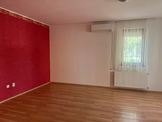 Kiadó lakás Kecskemét, Homokbánya 65 nm