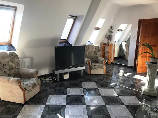 Kiadó lakás Kecskemét, Belváros 75 nm