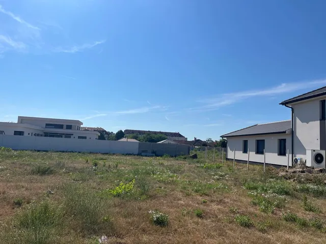 Eladó telek Kecskemét, Hollandfalu 600 nm