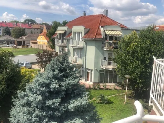 Kiadó lakás Kecskemét, Belváros 58 nm