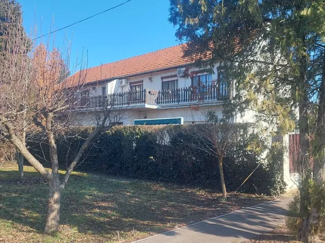 Eladó ház Békéscsaba 160 nm