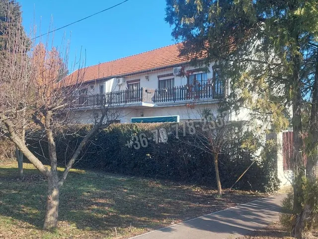 Eladó ház Békéscsaba, Erzsébethely (Jamina) 160 nm