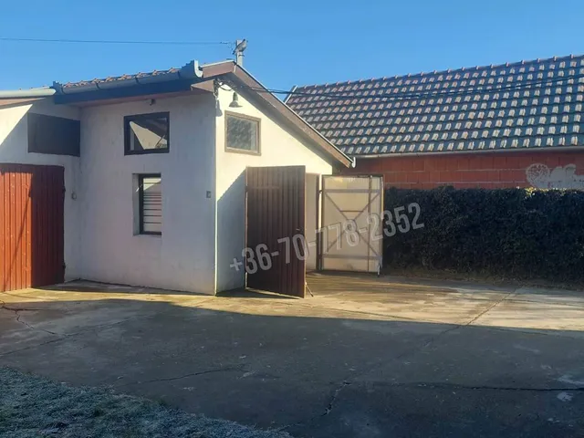 Eladó ház Békéscsaba, Erzsébethely (Jamina) 160 nm