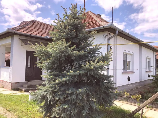 Eladó ház Békéscsaba 90 nm
