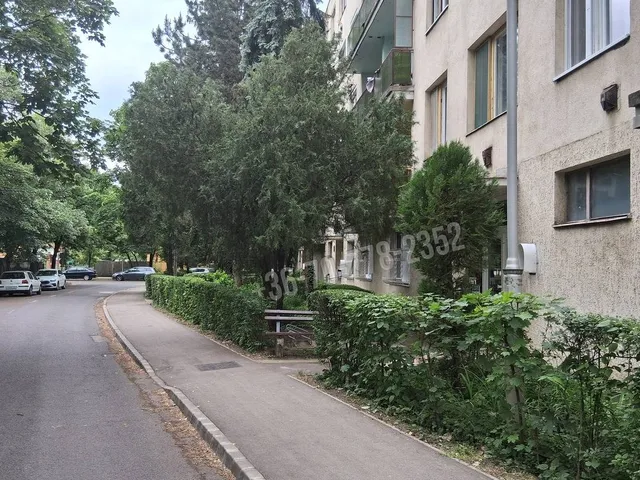Eladó lakás Békéscsaba, Kazinczy-lakótelep 43 nm