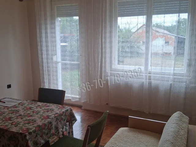 Eladó ház Békéscsaba 180 nm