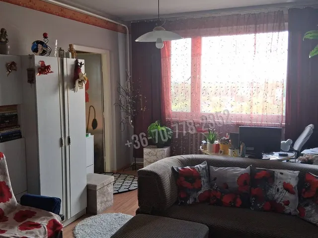 Eladó lakás Békéscsaba 64 nm