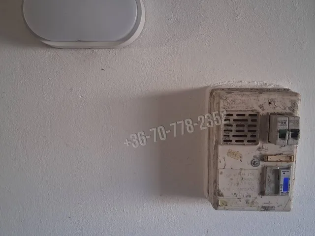 Eladó garázs Békéscsaba 17 nm