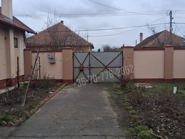 Eladó ház Békéscsaba 82 nm