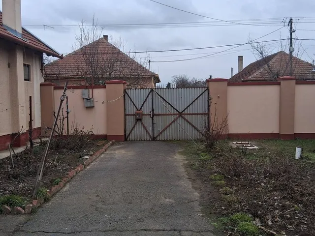 Eladó ház Békéscsaba 82 nm