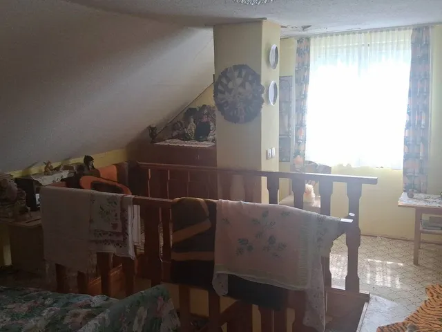Eladó nyaraló Doboz 70 nm