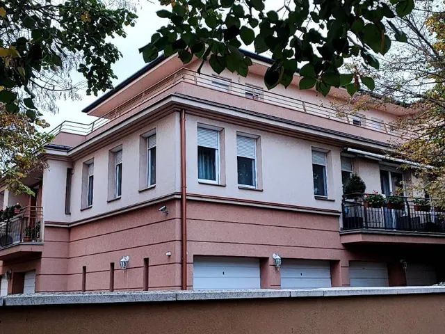 Kiadó lakás Debrecen, Nagyerdő 88 nm