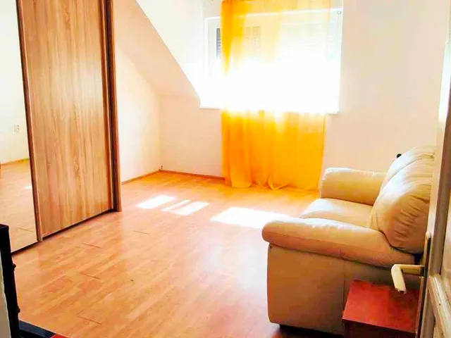 Kiadó lakás Debrecen, Júliatelep, Kard u 70 nm