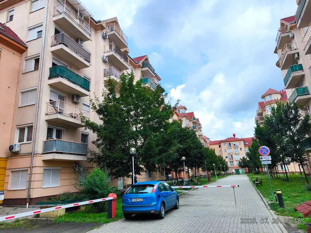 Kiadó lakás Debrecen, Akadémiakert, Böszörményi út 56 nm